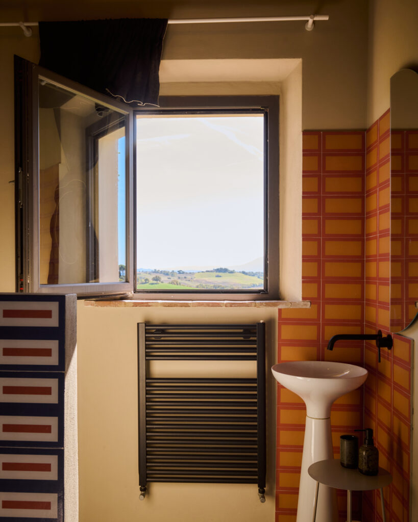 VillaMamo_10_12-10-25_SHOT_02_0457