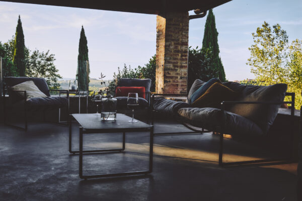 VillaMamo_10_12-10-25_SHOT_02_0569