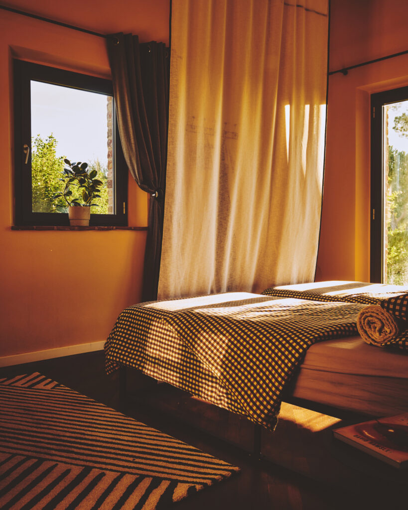 VillaMamo_10_12-10-25_SHOT_03_0056