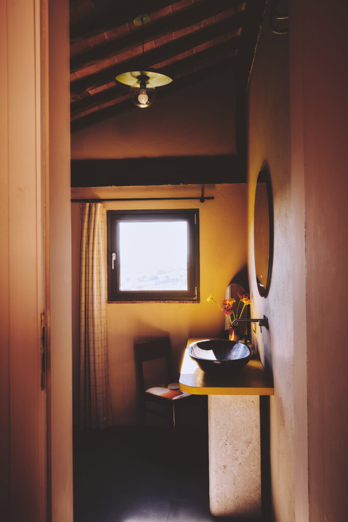 VillaMamo_10_12-10-25_SHOT_02_0377